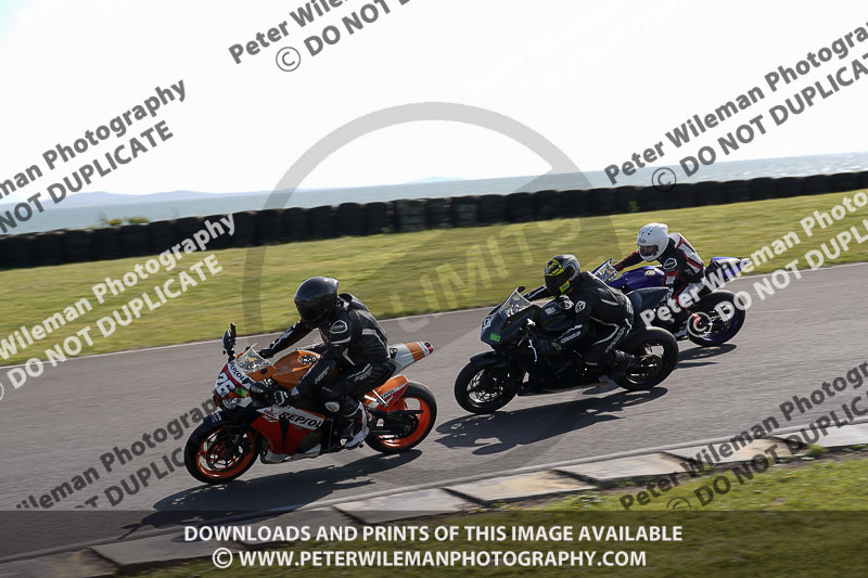 anglesey no limits trackday;anglesey photographs;anglesey trackday photographs;enduro digital images;event digital images;eventdigitalimages;no limits trackdays;peter wileman photography;racing digital images;trac mon;trackday digital images;trackday photos;ty croes